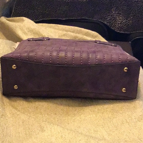 Purple handbag by UDDINI - Picture 2 of 11